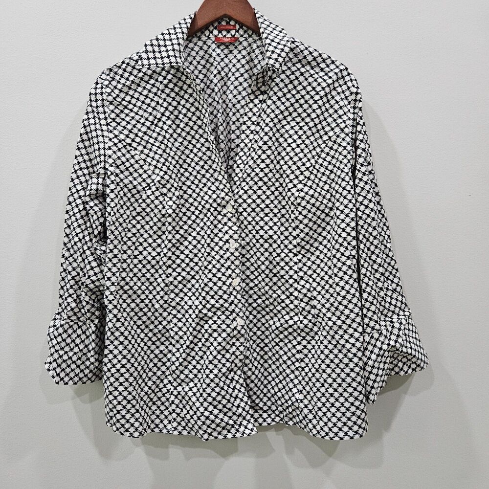 Talbots Womens Geometric Button Up Shirt 1X Black White Collared Artsy Career
